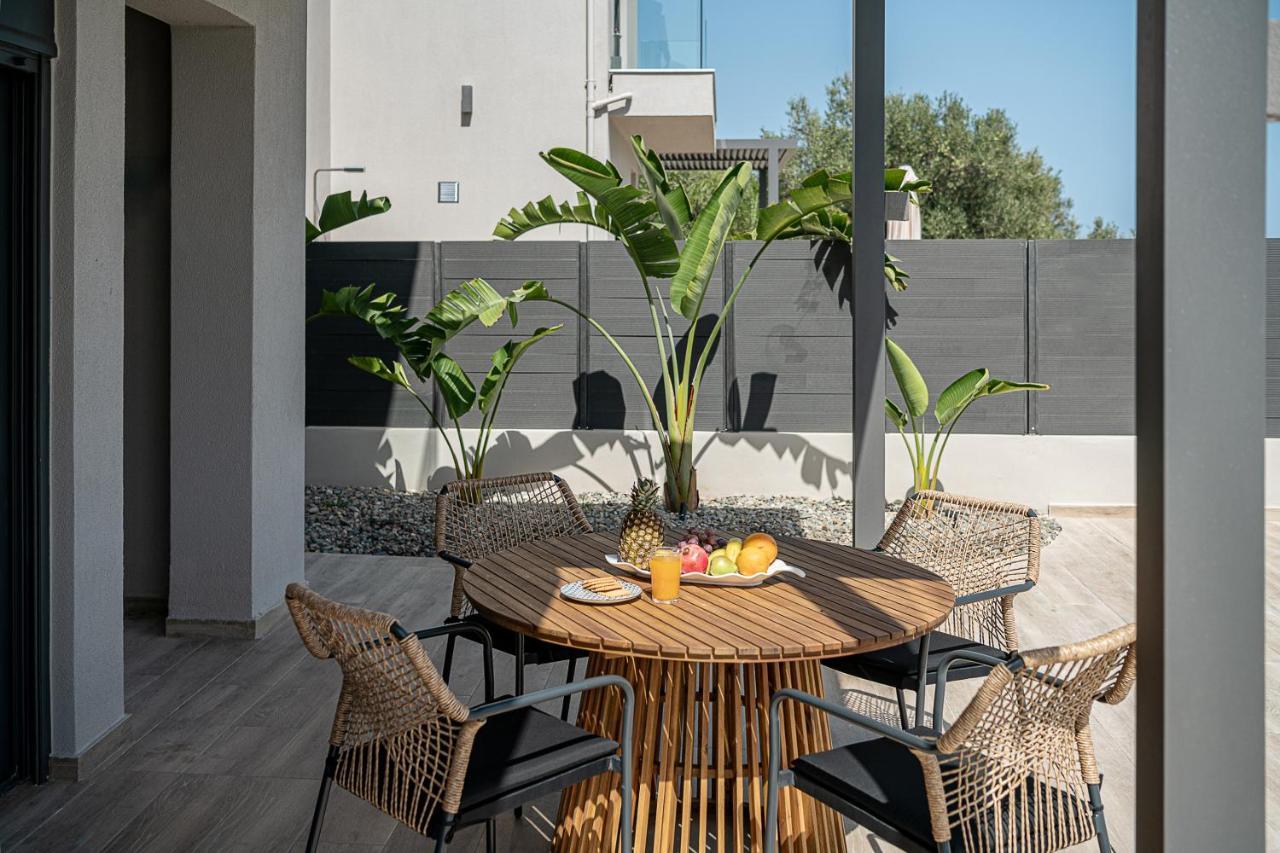 Melanthia Villas Tsivaras Luaran gambar