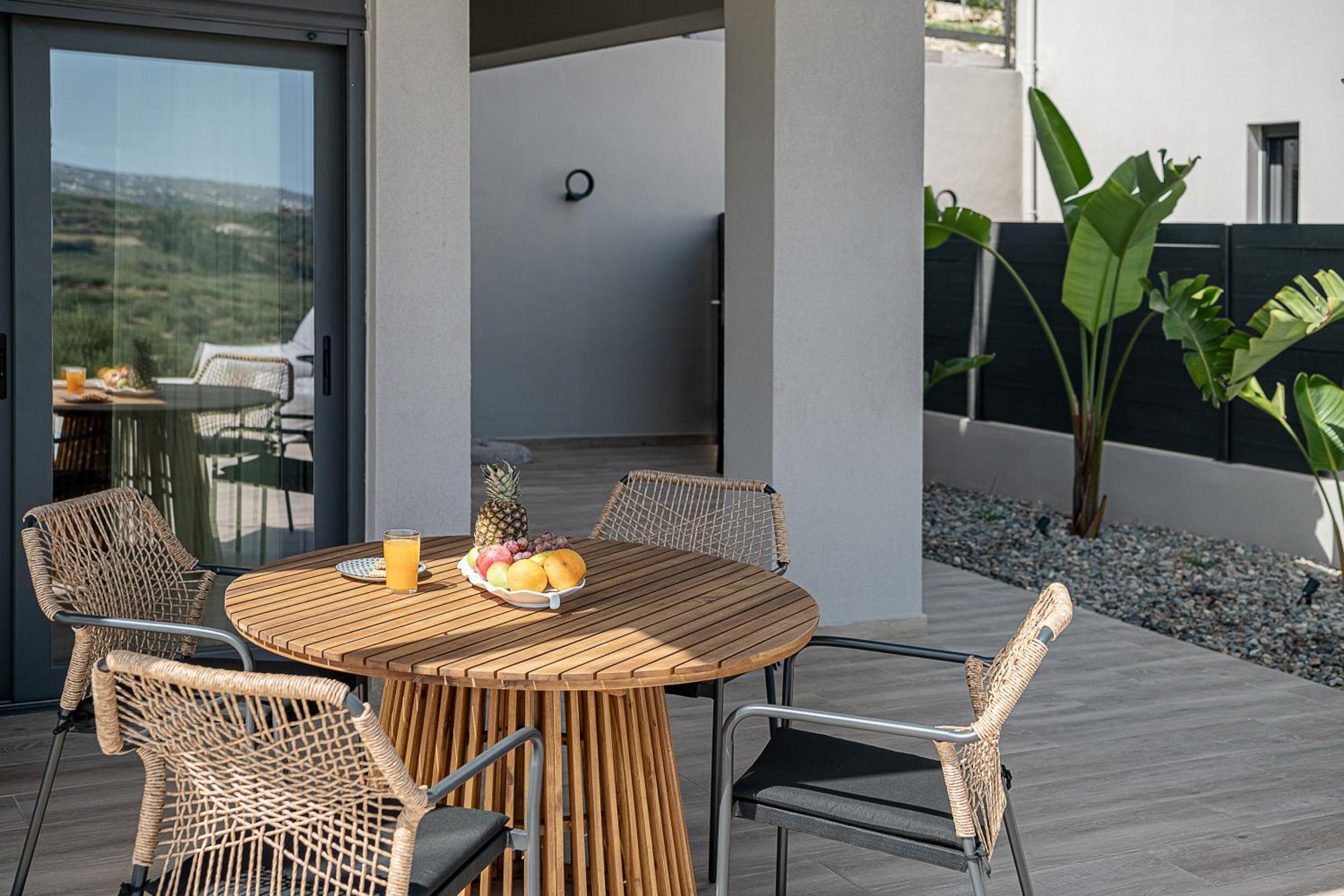 Melanthia Villas Tsivaras Luaran gambar